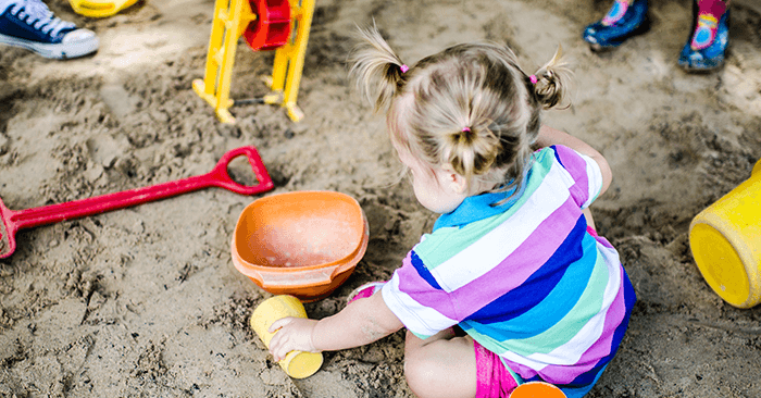 kids sandpit